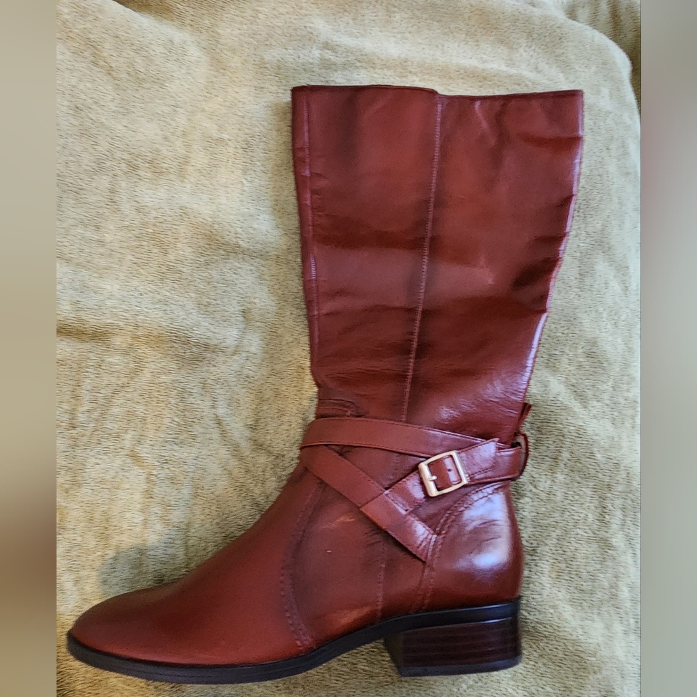 Naturalizer Rena Extra-Wide Calf Boots